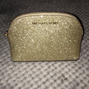 Michael Kors make up clutch